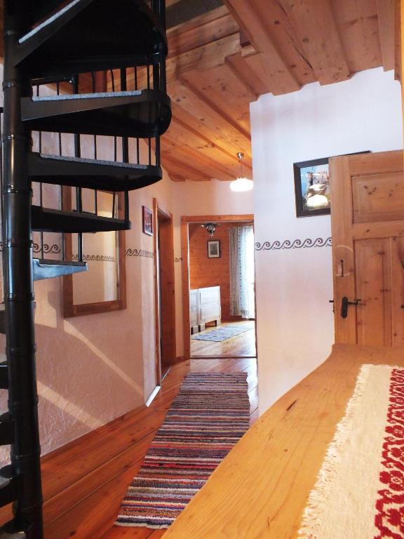 Ferienhaus "Zur Alten Schmiede" Mariahof Стая снимка